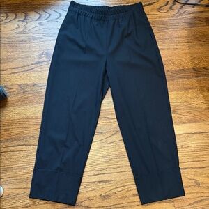 Zara High-Waisted Black Wide-Leg Trousers with Cuff